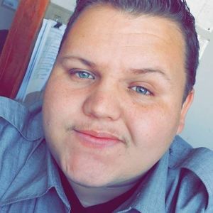 Meet your Posher, Victor